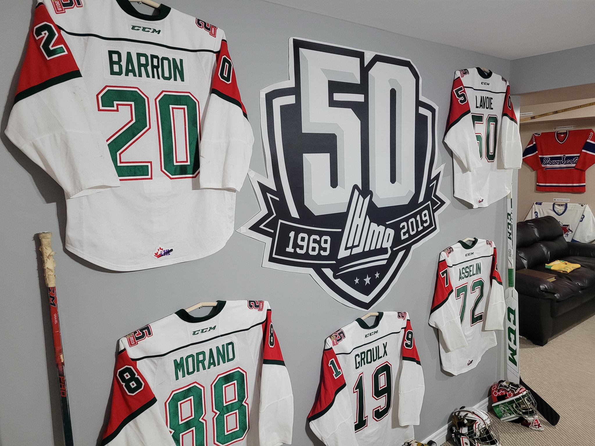 A Tour of the Halifax “Hubley Hockey Hall of Fame!” Hot Country 103.5